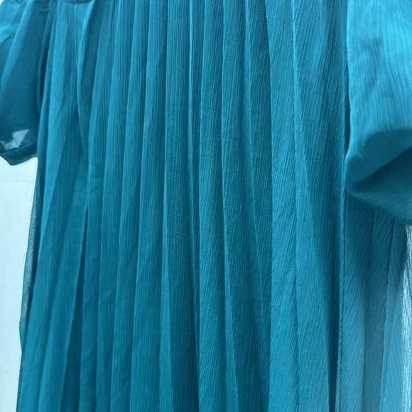DKNY, 4, flowy mini dress, forest green - Picture 2 of 5
